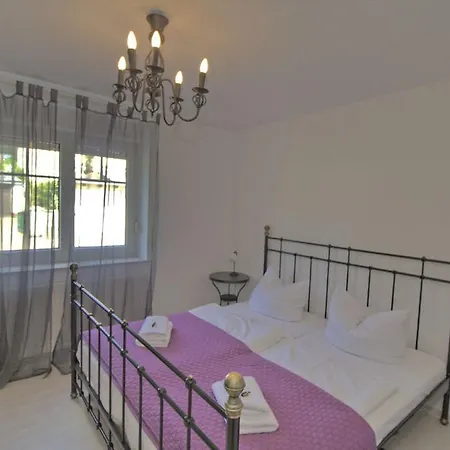 아파트 Ferienwohnung Meerblick Und Hafenromantik 사스니츠